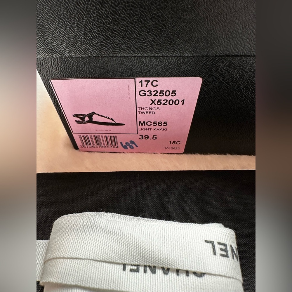 CHANEL Women's Sandals with Green Straps-Thongs,Tweed brand new with box - Picture 4 of 10
